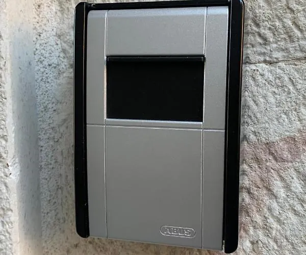 Luxury Art Apartment