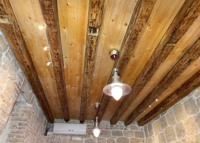 Luxury Art Apartment